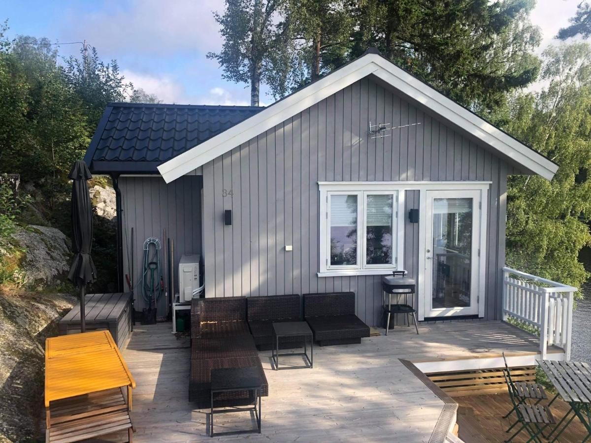 Lyseren Waterfront Cabin Omberg Ngoại thất bức ảnh